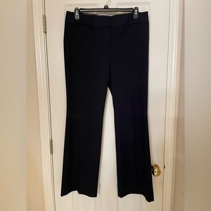 Ann Taylor-Loft Julie Trousers in Navy. Size 12.